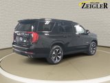 New 2025 GMC Yukon AT4 Ultimate w/ LPO, Illumination Package image 5