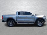 Used 2023 GMC Canyon Denali image 2