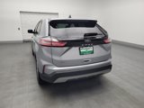 Used 2023 Ford Edge SEL image 6