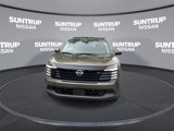 Used 2025 Nissan Kicks SR image 3