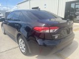 Used 2022 Toyota Corolla LE image 3