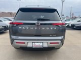 New 2025 Nissan Pathfinder SL image 5