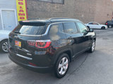 Used 2017 Jeep Compass Latitude image 4