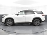New 2025 Nissan Pathfinder SL image 3