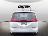 New 2025 Chrysler Pacifica Limited image 5