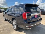 Used 2023 GMC Yukon XL Denali image 5