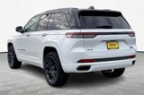 New 2025 Jeep Grand Cherokee Summit image 3