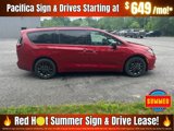 New 2025 Chrysler Pacifica Select image 3