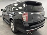 Used 2021 Chevrolet Suburban Premier w/ Premium Package image 4