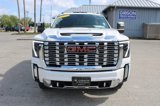 Used 2025 GMC Sierra 3500 Denali image 2