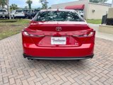 Used 2025 Toyota Camry SE image 4