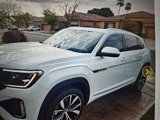 Used 2025 Volkswagen Atlas Cross Sport SEL Premium R-Line image 2