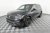 Certified 2024 Volkswagen Tiguan SE w/ Panoramic Sunroof Package image 2