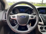 Used 2014 Ford Focus SE w/ SE Sport Package image 2