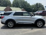 Used 2023 Ford Explorer Limited image 2