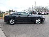 Used 2019 Ford Mustang Coupe image 4