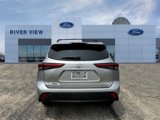 Used 2022 Toyota Highlander XLE image 5