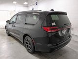 New 2025 Chrysler Pacifica Premium image 6