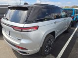 New 2025 Jeep Grand Cherokee Summit image 5