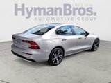 Used 2025 Volvo S60 B5 Core image 3