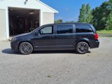 Used 2017 Dodge Grand Caravan GT image 2