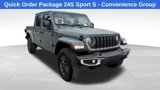 New 2025 Jeep Gladiator Sport image 4