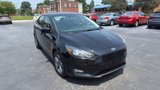 Used 2018 Ford Focus SE w/ SE Appearance Package image 3