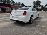 Used 2018 Chrysler 300 Limited image 5
