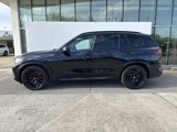 Certified 2022 BMW X5 xDrive40i w/ M Sport Package image 2