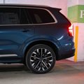 New 2025 Volvo XC90 T8 Plus w/ Protection Package Premier image 4