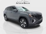 Used 2025 Volkswagen Atlas SE image 2