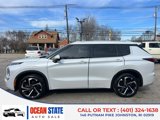 Used 2022 Mitsubishi Outlander SEL image 2