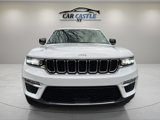 Used 2023 Jeep Grand Cherokee Limited image 3