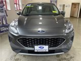 Used 2020 Ford Escape SE image 3