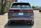 New 2025 Volkswagen Atlas Peak Edition SE image 5