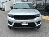 New 2025 Jeep Grand Cherokee Limited image 4