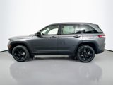 New 2025 Jeep Grand Cherokee Limited w/ Black Appearance Package image 4
