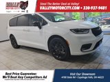 Certified 2024 Chrysler Pacifica Limited w/ Uconnect Theater Family Group image 1