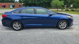 Used 2017 Hyundai Sonata SE image 3