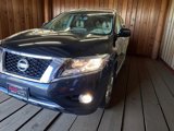 Used 2015 Nissan Pathfinder Platinum w/ Family Entertainment Package image 3