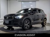 Used 2025 Volvo XC40 B5 Core image 4