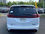 New 2025 Chrysler Pacifica Select image 3