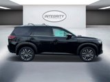New 2025 Nissan Pathfinder SL w/ SL Premium Package image 6