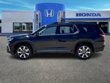 New 2025 Honda Pilot Touring image 3