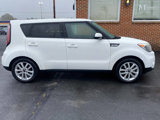 Used 2018 Kia Soul + image 6