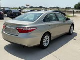 Used 2017 Toyota Camry LE image 6