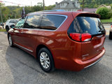 Used 2018 Chrysler Pacifica Touring-L Plus image 3