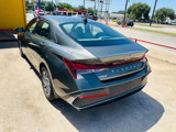 Used 2024 Hyundai Elantra SEL image 3