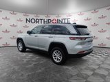 New 2025 Jeep Grand Cherokee Laredo image 4
