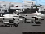 New 2025 Jeep Grand Cherokee L Summit image 4